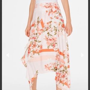 🤑SOLD🤑 Calvin Klein Orange Floral Ruffled 2 Piece Size L  Blouse, Size 14 Skirt